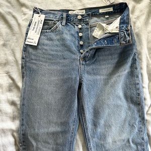 Denim Forum the Nina stovepipe jeans size 27